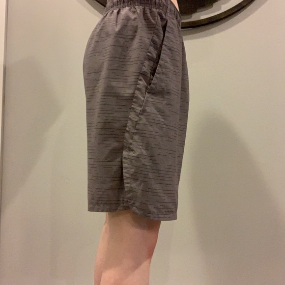 Nike dri-fit athletic shorts - Picture 2 of 5